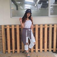 Ann Flores Photo 16